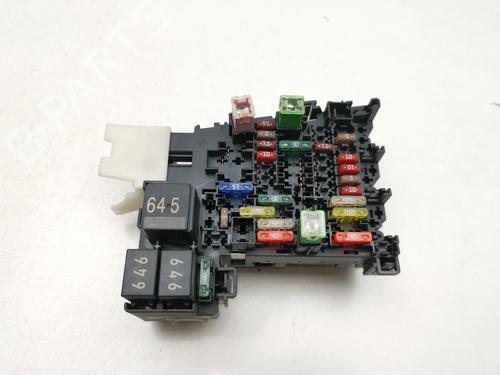 Used Fuse box Fuse box 39443703 39443703