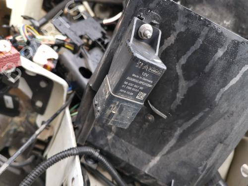 Used Electronic module CITROËN BERLINGO MULTISPACE (B9) 1.6 HDi 75 / BlueHDi 75 (75 hp) 28977767