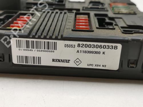 Fuse box RENAULT MEGANE II Saloon (LM0/1_) | BP39440421E1 - Image 2