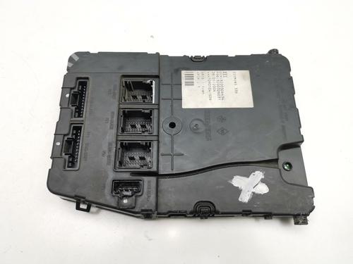 Used Fuse box RENAULT MEGANE II (BM0/1_, CM0/1_) [2001-2012]  28982967
