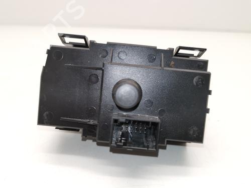 Headlight switch BMW 1 (E87) 120 d | BP28979898I24 