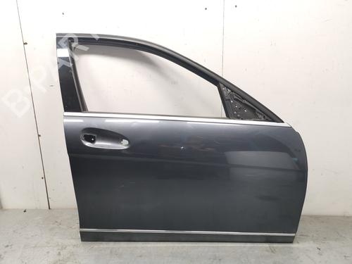 Used Right front door MERCEDES-BENZ C-CLASS (W204) [2007-2015]  28997794