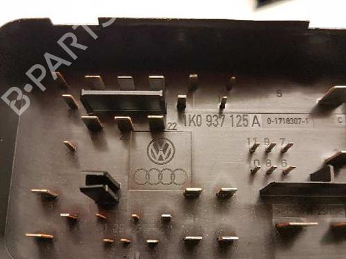 Fuse box SEAT LEON (1P1) | BP28988166E1