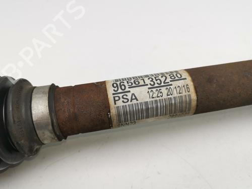 Left front driveshaft PEUGEOT 208 I (CA_, CC_) 1.6 BlueHDi 100 | BP29000209M38 