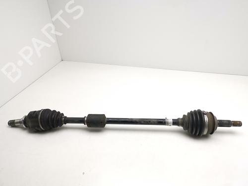 Used Right front driveshaft TOYOTA YARIS (_P13_) 1.5 Hybrid (NHP130_, NHP130) (101 hp) 29813857