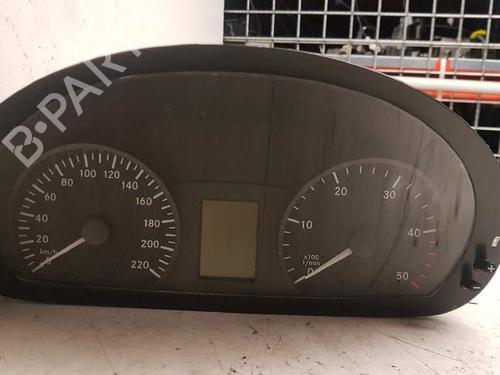 Used Instrument cluster MERCEDES-BENZ VITO / MIXTO Van (W639) [2003-2025]  28997967