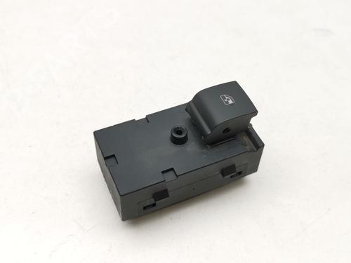 left-rear-window-switch-opel-mokka-mokka-x-j13-2012-2013-2014-2015-2016-2017-2018-2019-40179795 main image