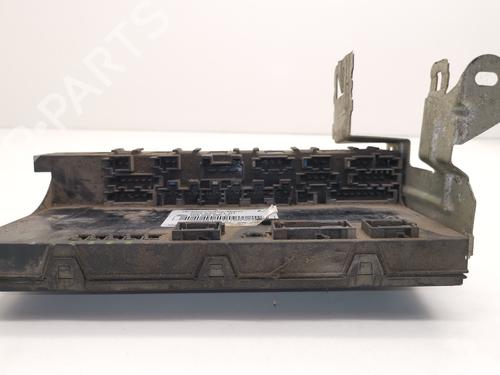 Fuse box MERCEDES-BENZ C-CLASS (W203) C 220 CDI (203.008) | BP30438180E1