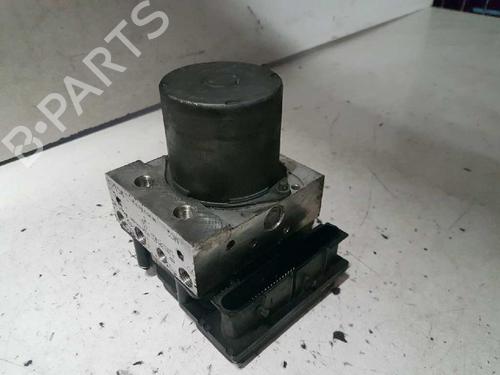 Used ABS pump RENAULT MEGANE II Estate (KM0/1_) 1.5 dCi (KM16, KM1E) (106 hp) 28989615
