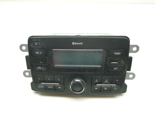 Used Radio DACIA SANDERO II TCe 90 (B8M1, B8MA, B8AC) (90 hp) 30391436