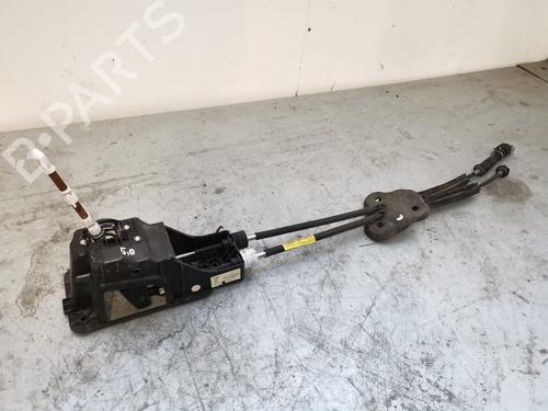 Used Gear lever RENAULT MEGANE III Hatchback (BZ0/1_, B3_) 1.2 TCe (BZ2B, BZ11) (116 hp) 28998748