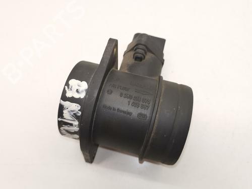 Used Mass air flow sensor BMW 3 (E46) 316 i (115 hp) 28998040