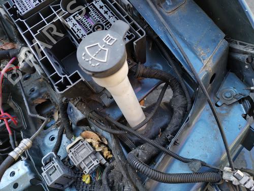 Used Windscreen washer tank OPEL ASTRA J Sports Tourer (P10) [2010-2015]  28981221