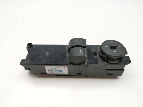 Used Left front window switch FORD TOURNEO CONNECT / GRAND TOURNEO CONNECT V408 MPV [2013-2025]  28984846