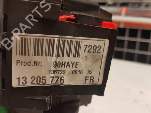 Fuse box OPEL VECTRA C (Z02) | BP28983876E1