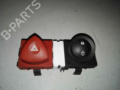 Used Warning switch RENAULT MEGANE II (BM0/1_, CM0/1_) 1.5 dCi (BM1E, CM1E) (106 hp) 28978091