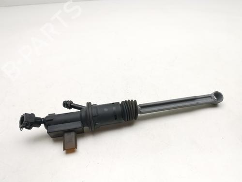 Used Clutch slave cylinder PEUGEOT 208 I (CA_, CC_) 1.6 HDi (114 hp) 28978177