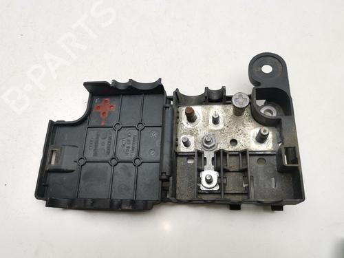 Fuse box AUDI A4 B8 (8K2) 2.0 TDI | BP39437637E1 - Image 2