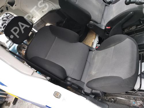 Siège avant droit CITROËN BERLINGO MULTISPACE (B9) 1.6 HDi 75 / BlueHDi 75 (75 hp) 28992606