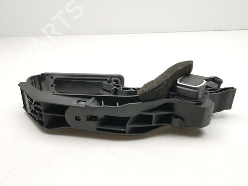 Pedal MERCEDES-BENZ C-CLASS (W203)  | BP28988067I4 