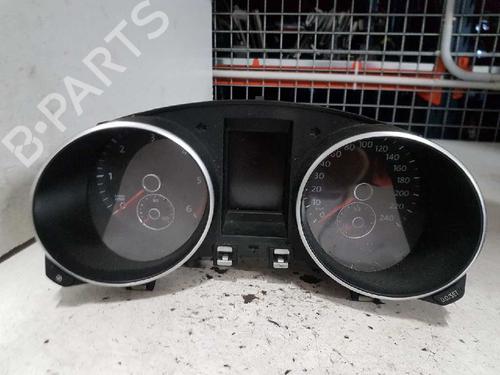 Used Instrument cluster VW GOLF VI (5K1) [2008-2014]  28991934
