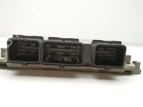 Sterownik / Moduł silnika PEUGEOT 807 (EB_) | BP30468096M57