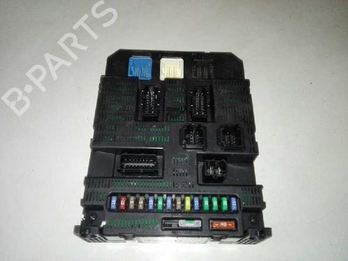 Used Fuse box PEUGEOT 807 (EB_) 2.0 HDi (120 hp) 28992008