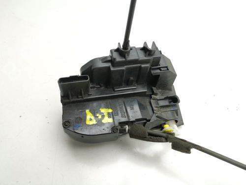 Front left lock NISSAN QASHQAI I (J10, NJ10) | BP30077707C98