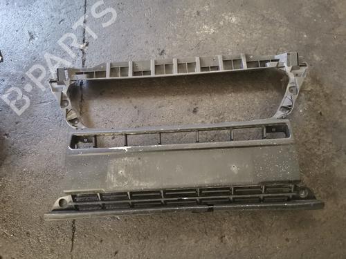 Used Front bumper Front bumper PEUGEOT BOXER Van 2.2 HDi 110 (110 hp) 40217742 40217742