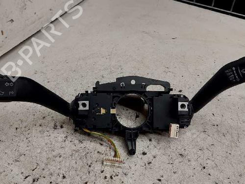 Used Steering column stalk VW GOLF VI (5K1) [2008-2014]  28992513