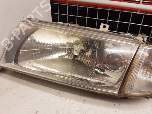 Faro izquierdo SKODA OCTAVIA I Combi (1U5) 1.9 TDI (110 hp) 28986174
