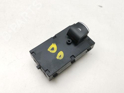 Used Right front window switch Right front window switch ALFA ROMEO GIULIA (952_) 2.2 D (952AEM250, 952AEA250) (150 hp) 39944035 39944035