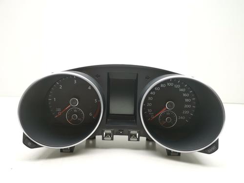 Used Instrument cluster VW GOLF VI (5K1) [2008-2014]  28997167