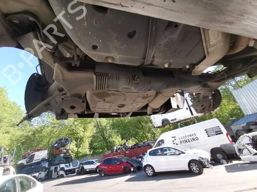 Used Rear axle PEUGEOT 3008 I MPV (0U_) [2009-2017]  28995364