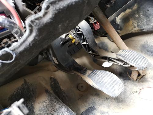 Clutch pedal FIAT DOBLO Cargo (263_) 1.3 D Multijet BP28984163I13