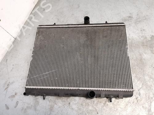 Used Water radiator Water radiator 39445638 39445638