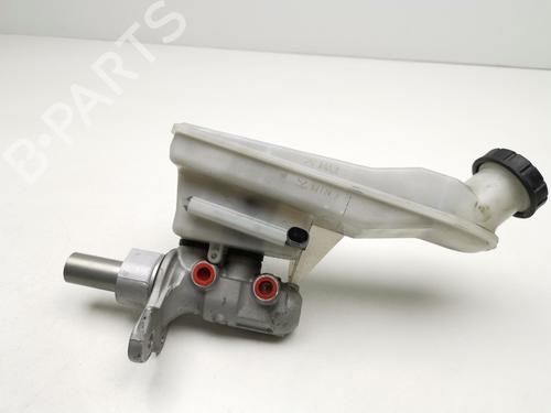 Used Brake master cylinder MERCEDES-BENZ B-CLASS Sports Tourer (W246, W242) [2011-2018]  28982066