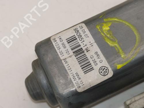 Left front window motor SEAT LEON (1P1) | BP28982069E21