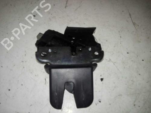 Used Tailgate lock AUDI A4 B7 (8EC) 2.0 TDI 16V (140 hp) 28979936
