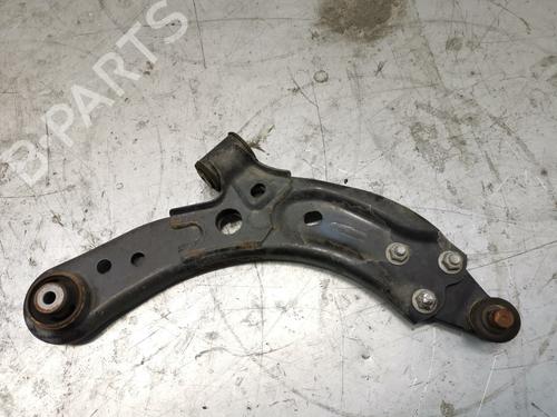 Used Right front suspension arm MG MG ZS SUV (AZS1) [2017-2025]  28990447