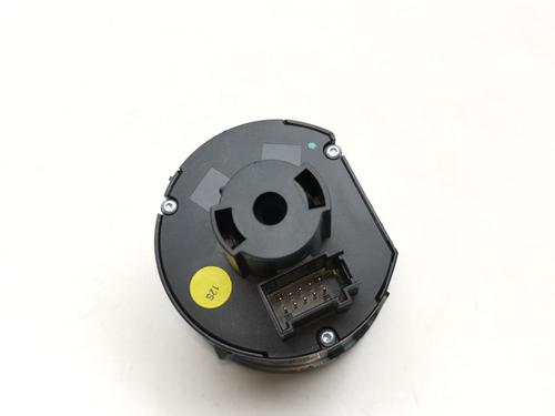 Headlight switch VW SCIROCCO III (137, 138) 1.4 TSI | BP33239105I24 - Image 2