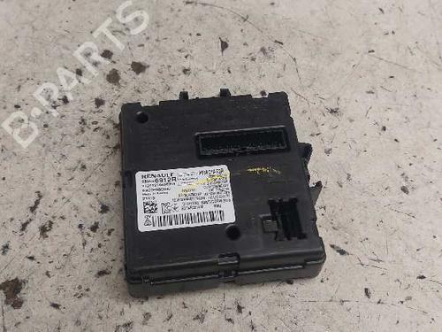 Elektronisk modul RENAULT MEGANE IV Hatchback (B9A/M/N_) 1.3 TCe 115 (B9N9) (116 hp) 28990484