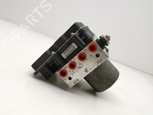 Pompe ABS PEUGEOT 5008 (0U_, 0E_) 1.6 HDi (110 hp) 29863622