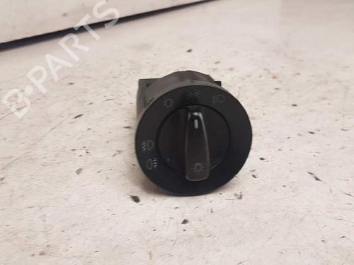 Forlygtekontakt VW GOLF IV (1J1) 1.9 TDI (110 hp) 28979272