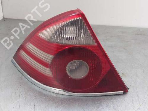 Used Left taillight FORD MONDEO III (B5Y) [2000-2007]  28997763