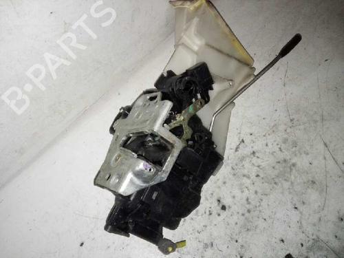 Used Front left lock MERCEDES-BENZ E-CLASS (W210) E 290 Turbo-D (210.017) (129 hp) 28983078