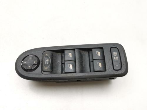 Used Left front window switch Left front window switch 39445839 39445839