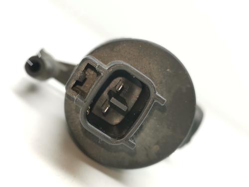 Washer pump TOYOTA YARIS (_P13_) 1.5 Hybrid (NHP130_, NHP130) | BP29810970E24