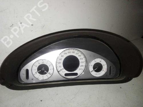 Used Instrument cluster MERCEDES-BENZ CLK (C209) [2002-2010]  28996054