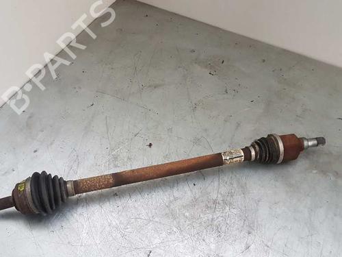 Used Right front driveshaft PEUGEOT 308 II (LB_, LP_, LW_, LH_, L3_) [2013-2021]  29000686
